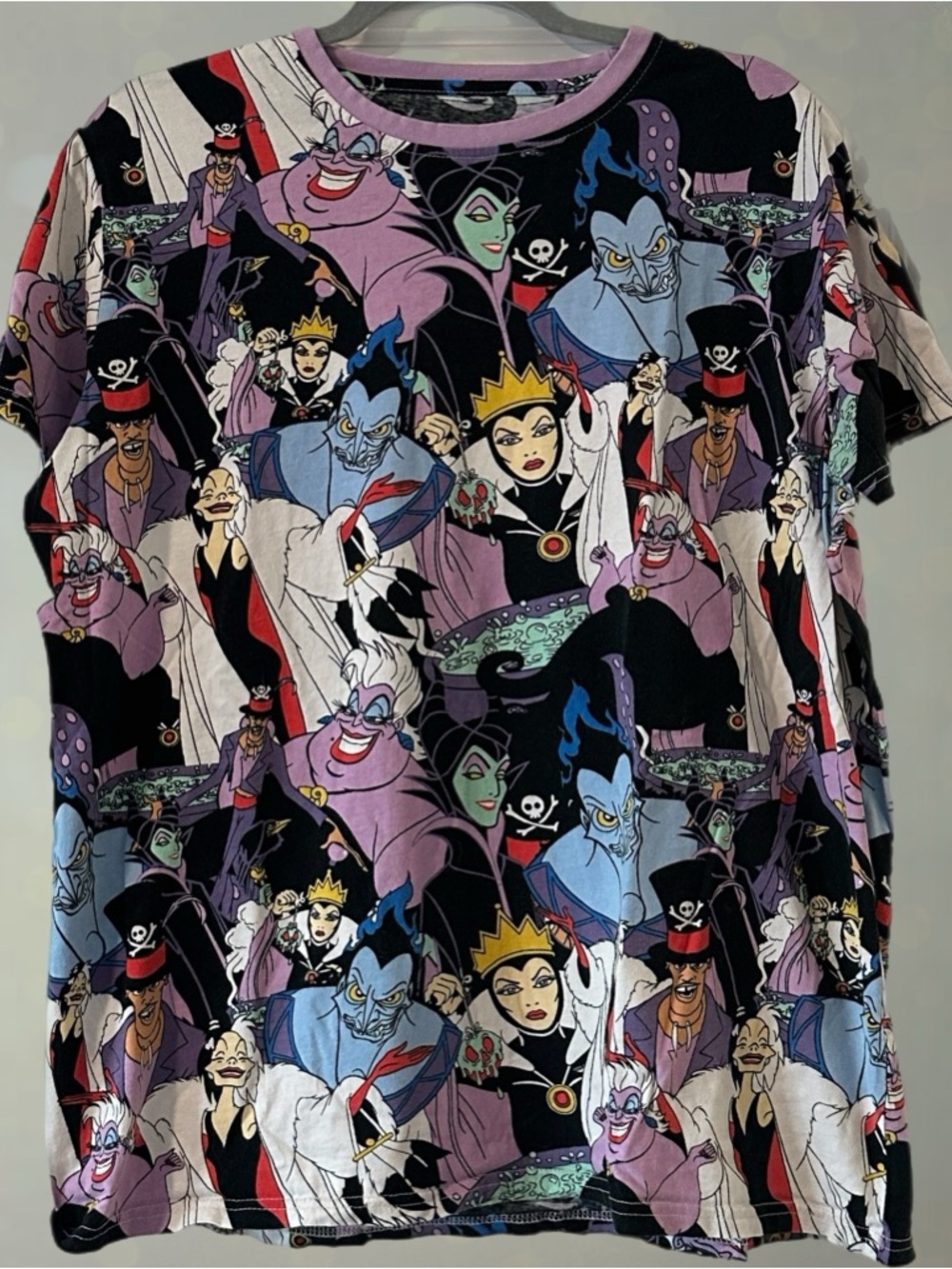 Disney & Cakeworthy Villains All-Over Print T-Shirt - Black & Multicolor